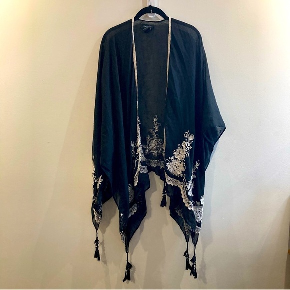 MARCUS ADLER Sz O/S Embroidered Floral Beaded Tassels Beach Cover Up Kimono - Picture 2 of 11